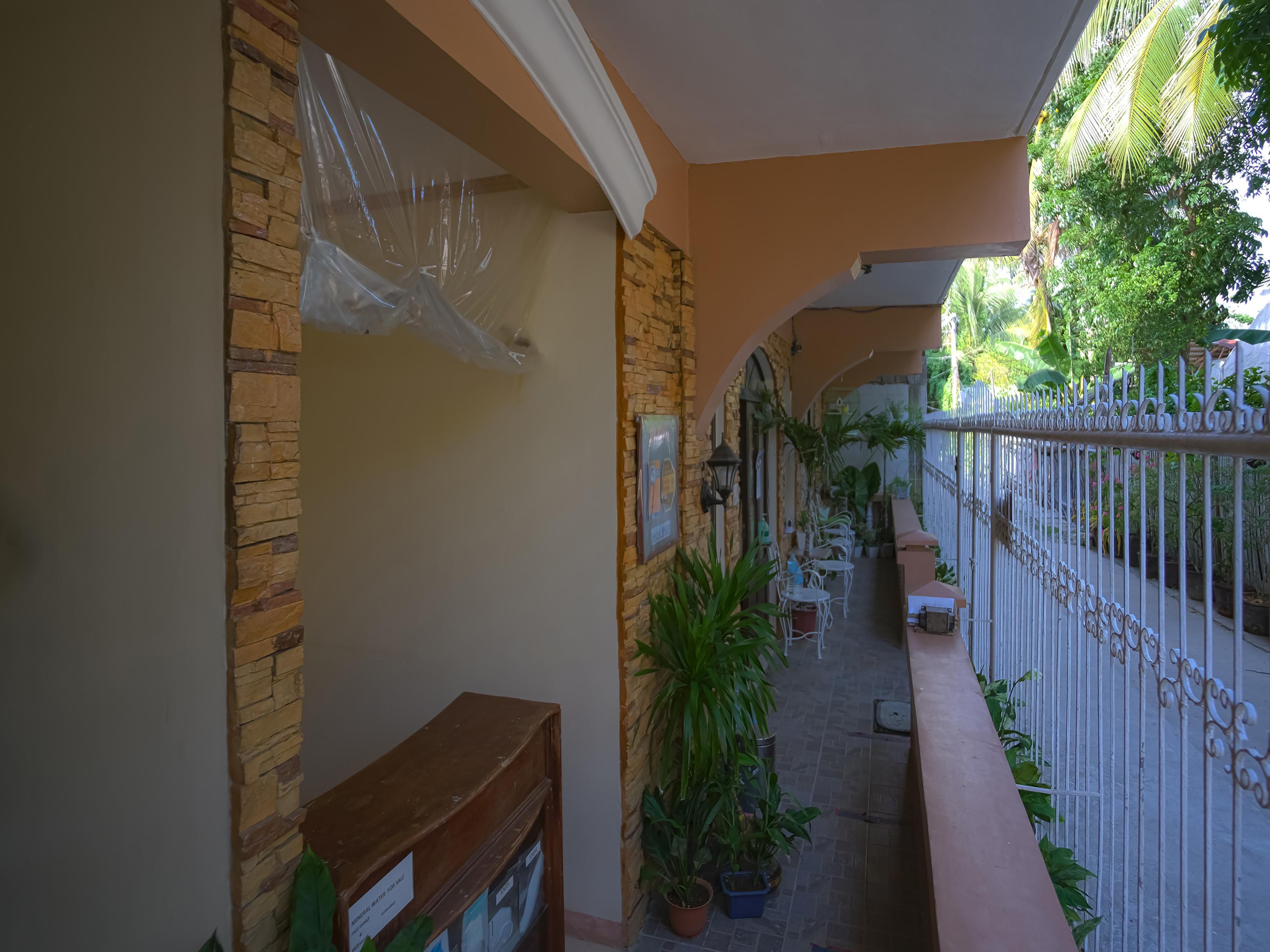 Casa D' Estrella Apartelle Balabag  Exterior foto